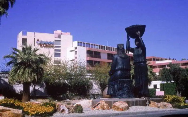 Spa Resort Hotel