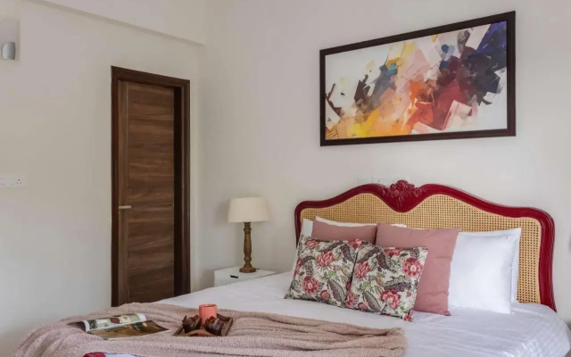Pebble 1 BHK Apartment by tisyastays