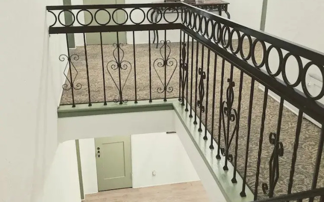 Third Street Apartments