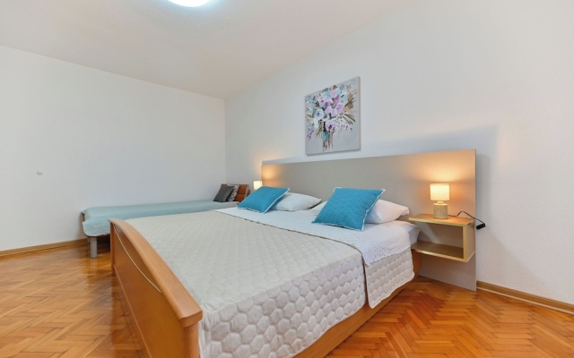 Apartments Kapetan