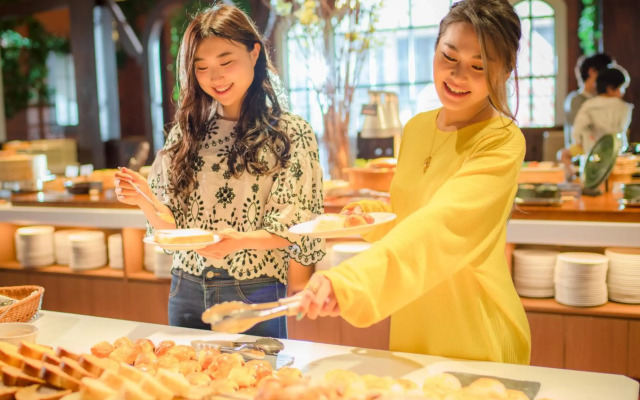 Rusutsu Resort Hotel & Convention