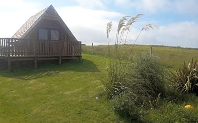 Swan View Lodge - North Uist