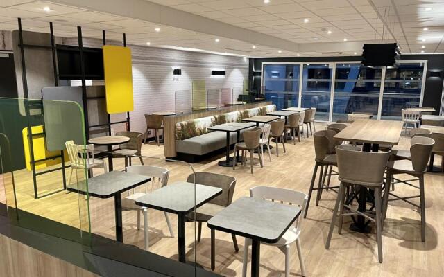 B&B HOTEL Brest Centre Port De Commerce