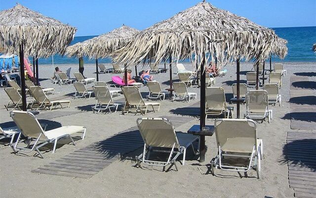 Panos Beach Hotel
