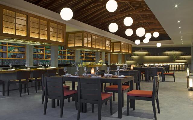 Anantara Veli Maldives Resort