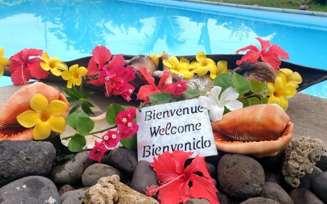 bungalow confortable avec piscine.