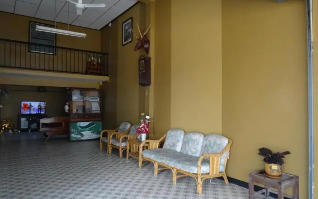 The old Phanburi