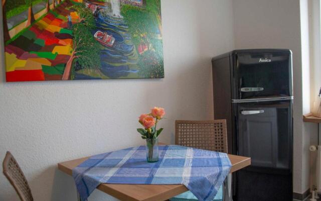 107-2 Neptun mit Meerblick