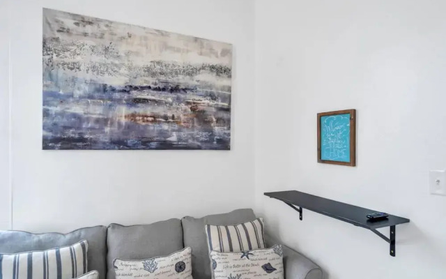 Chic Canal Street Retreat