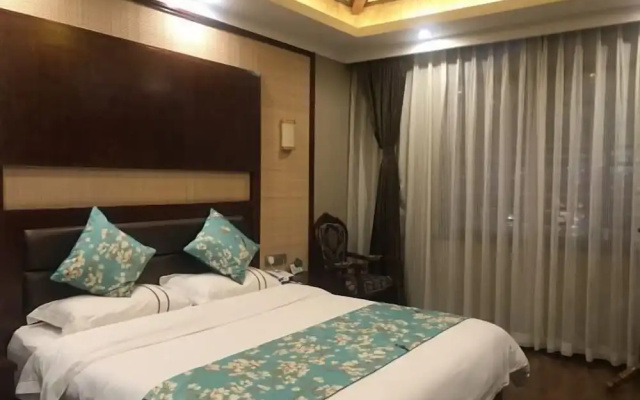 Dege Shandi Hotel – Guest Rooms – Geiqe