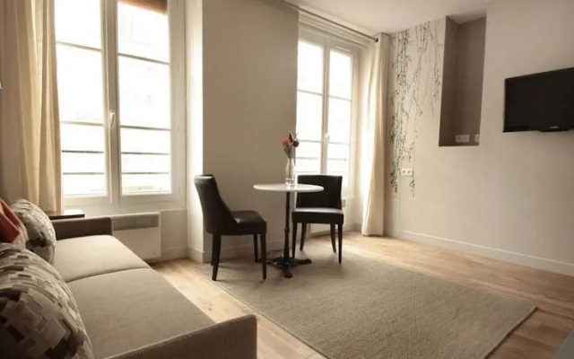 Parisian Home - Bastille 12th