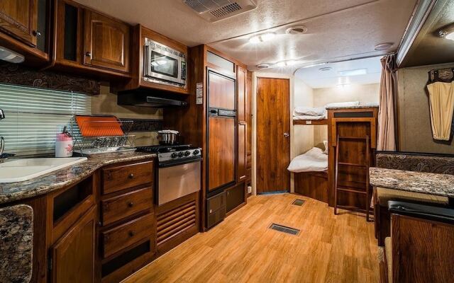 Caravan Bay Camping - Caravan Park