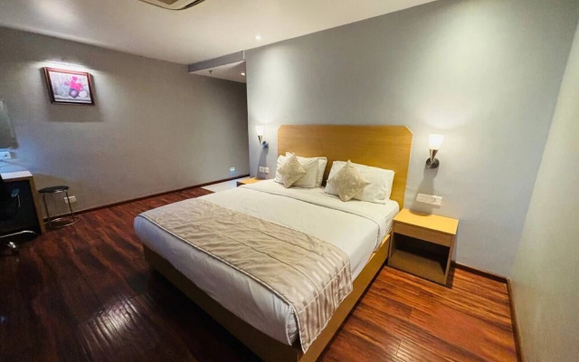 The Royal City Hotel