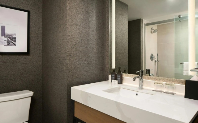 Sheraton Baltimore North Hotel