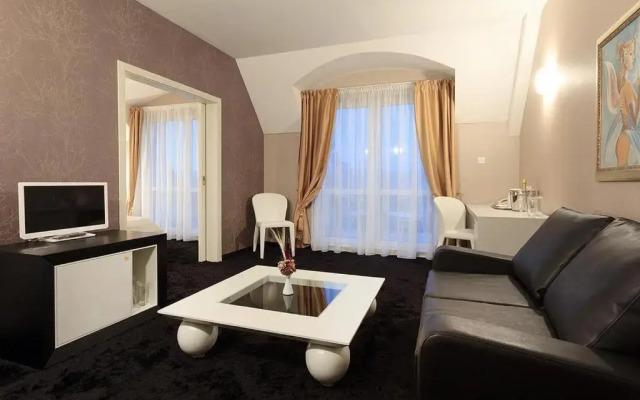 Agusta Spa Hotel