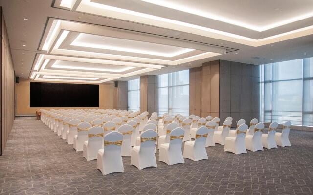 Holiday Inn Express Shenzhen Haiyuan City by IHG
