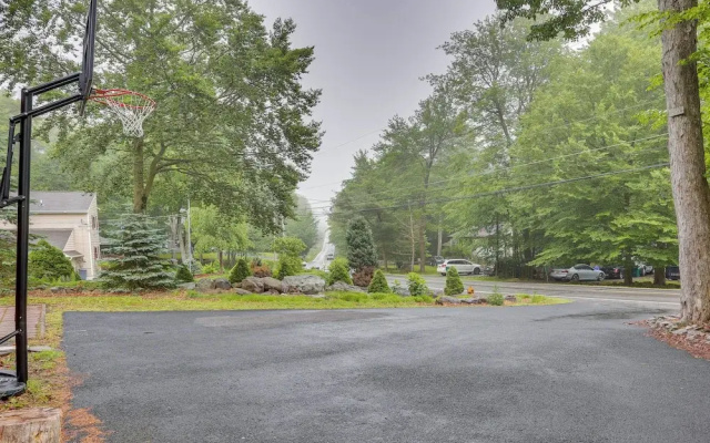 Pocono Vacation Rental With Game Room!