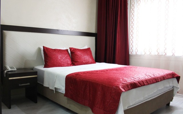 Adana Kucuksaat Hotel