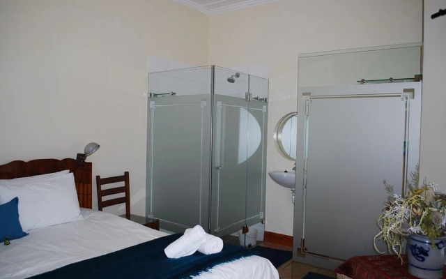 The Yard - Hostel