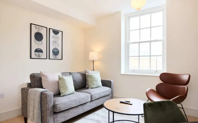 The East London Mile Classic - Stunning 2bdr Flat