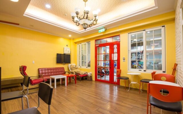 N. Castle Hotel