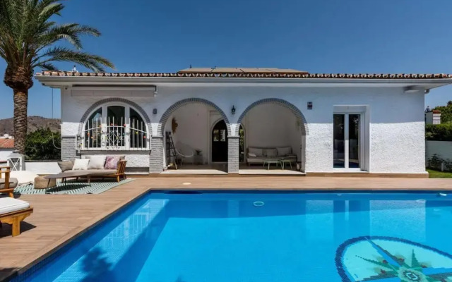 Villa - 3 Bedrooms with Pool and WiFi - 107862