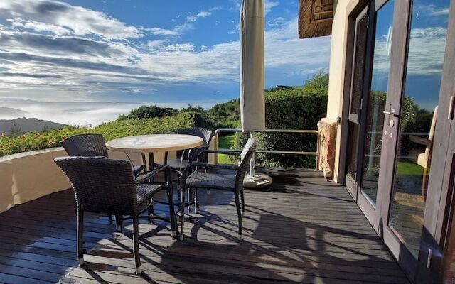 Paradise Cove Country House