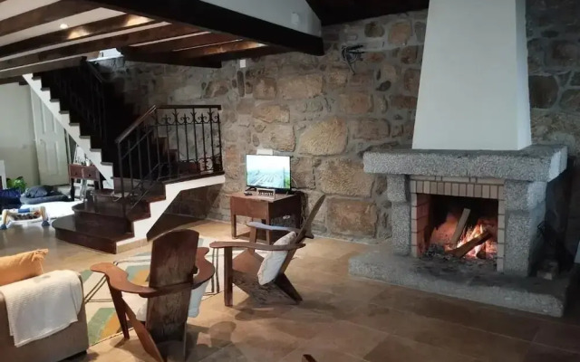 Casa dos Livros - Guest House