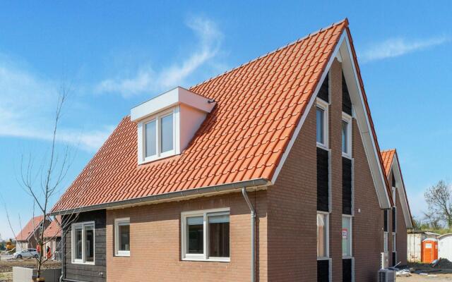 Holiday Home in Scherpenisse With Garden
