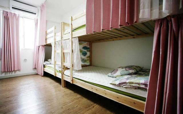 Hikari House - Hostel