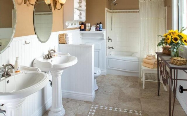Hartzell House Bed and Breakfast