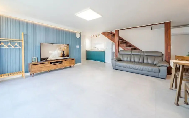 Namhae Yujane Pension