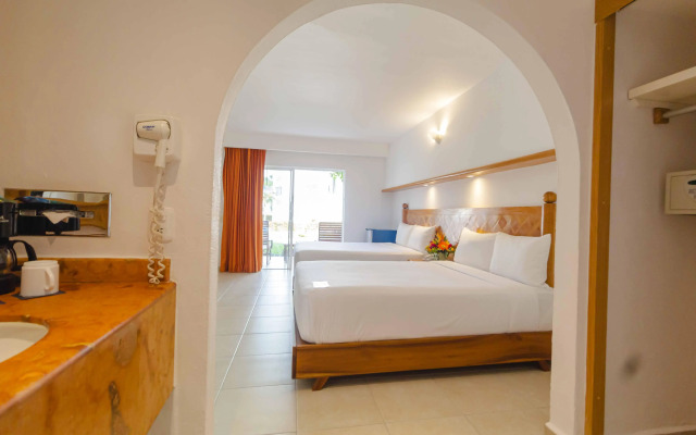 Beachscape Kin ha Villas & Suites