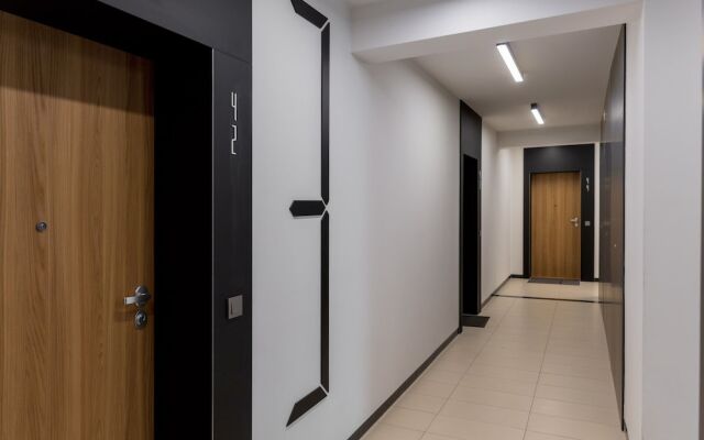 Rozlogi Sunny Apartment