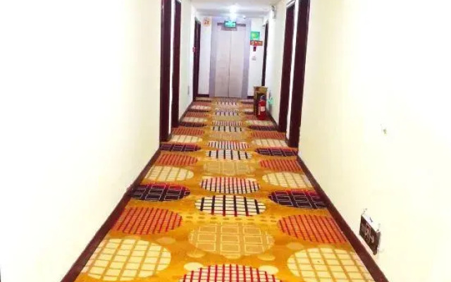 Zhumadian Aishang Express Hotel