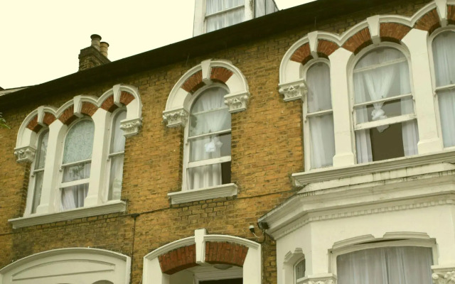 Queens Drive Hotel