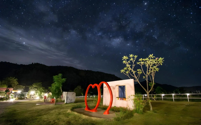 Rak Na Suan Pueng Resort