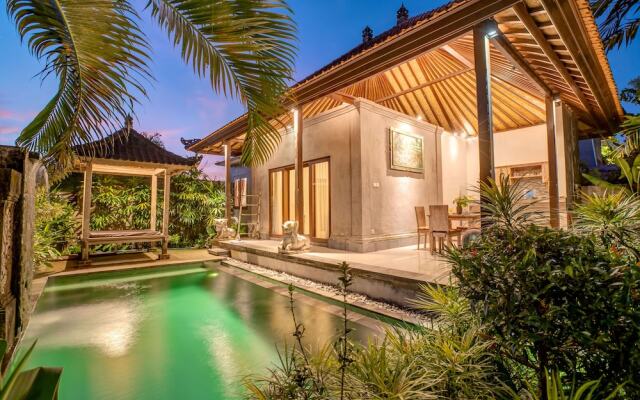 Pratiwi Ubud Villa