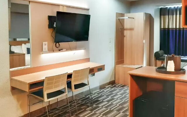 Microtel Inn & Suites by Wyndham Starkville