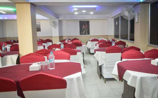 Hotel Shivam Plaza