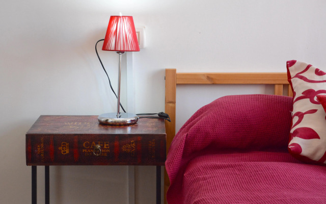 B&B Tecla
