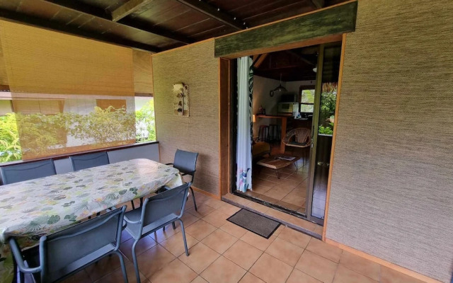 Moorea - Tropical Bungalow
