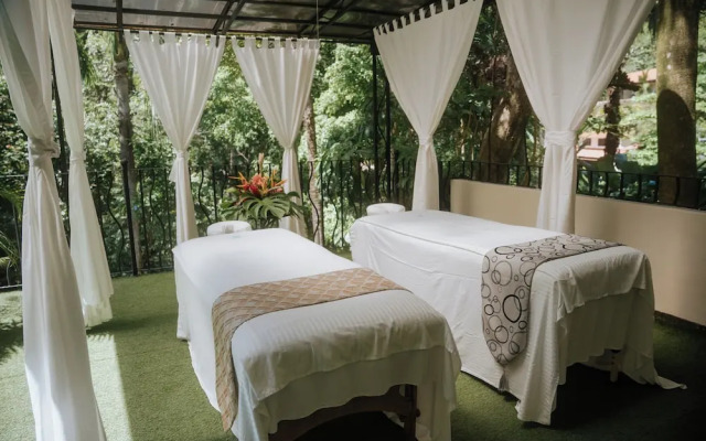 Vista Suites at Parador