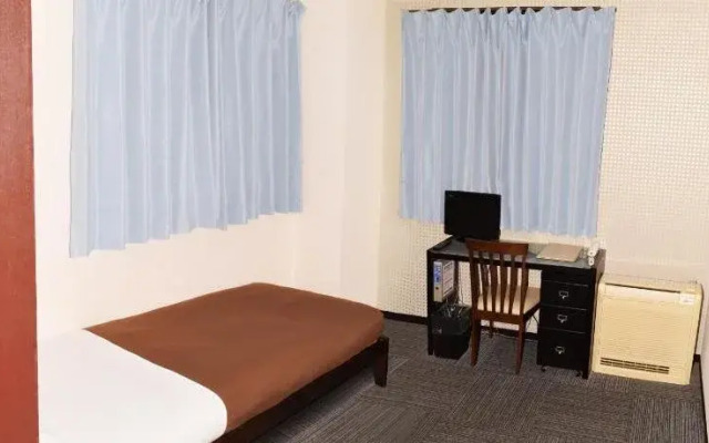 Sakura Hotel Ooamiten