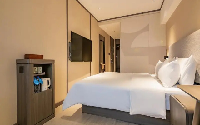 HanTing Hotel (Xi'an Keji Er Road Software Park)