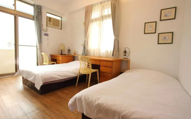 5 Way House Hostel