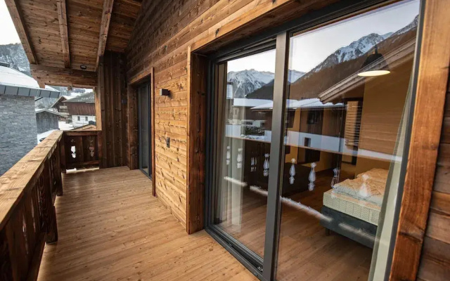 Chalet in Pinzgau Near Ski Slopes & Sauna