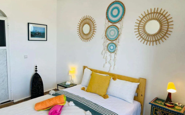 Art riad au bord de la mer