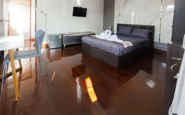 2B Cozy Hostel