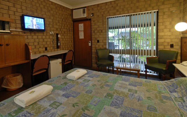 Pavlos Motel